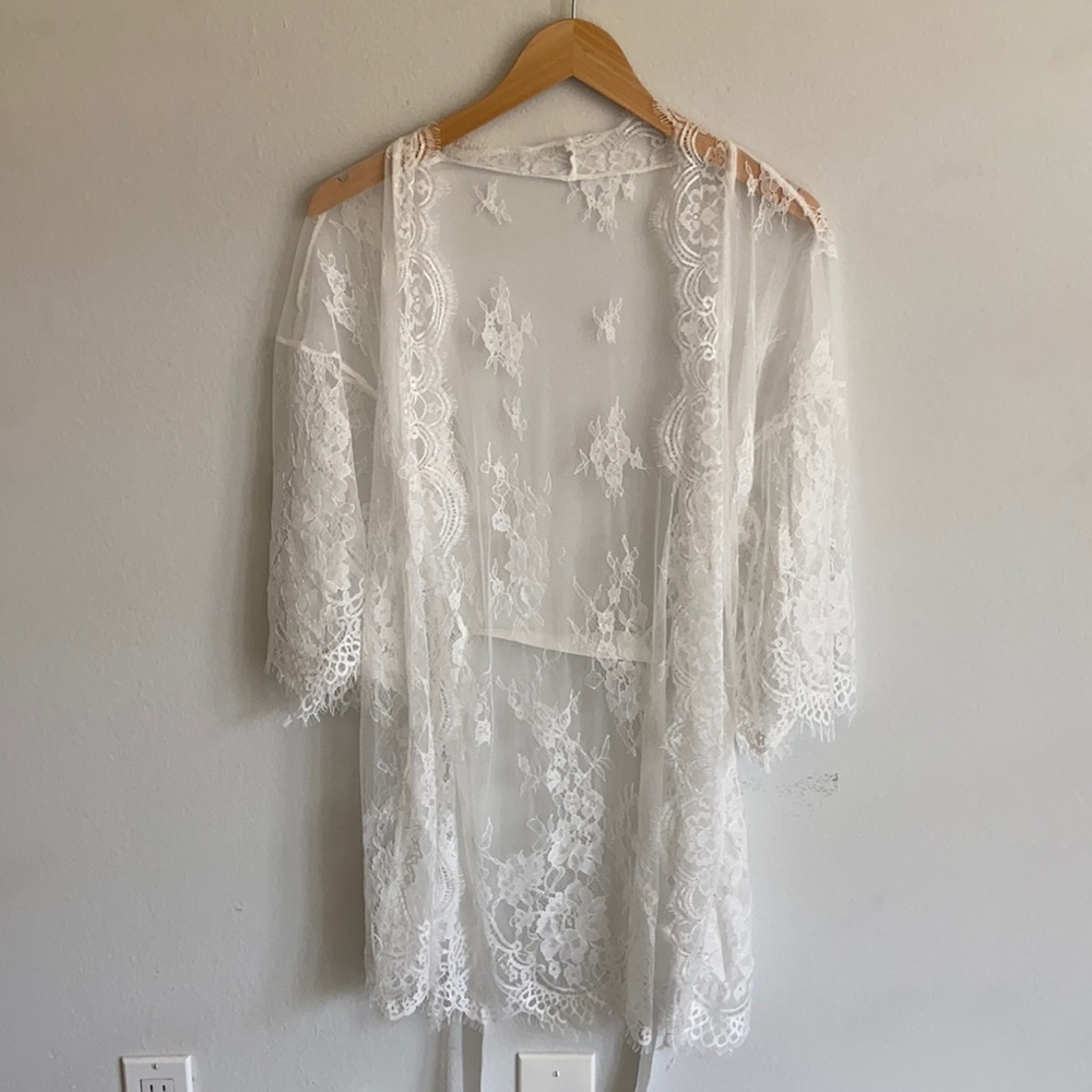 Never worn! White lace robe